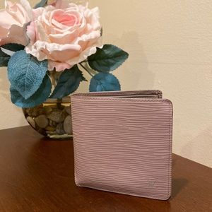 Louis Vuitton Lilac Epi Leather Marco Bifold Compact Wallet